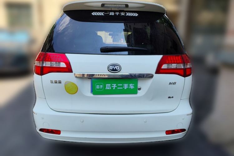 Used BYD M6 2013 2.4L Manual Luxury Model Rear