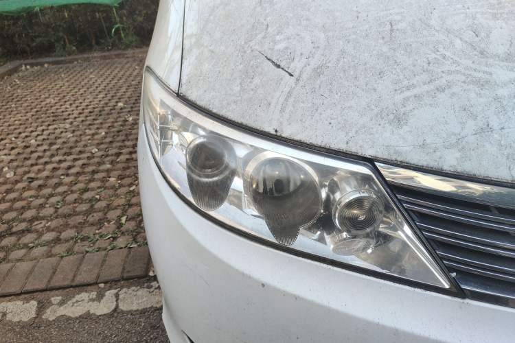 Used BYD M6 2013 2.0L Manual Comfort Edition Right Front Headlight