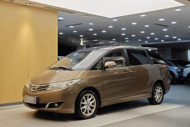 Used BYD M6 2013 2.4L Automatic Luxury Model
