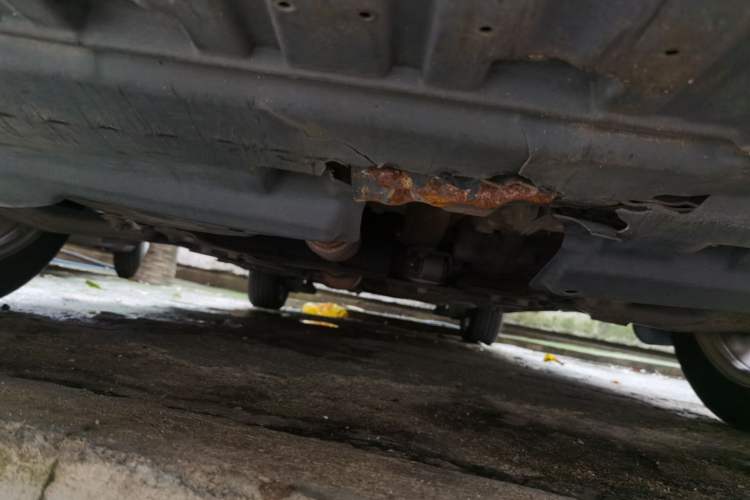 Used BYD M6 2015 2.4L Automatic Prestige Edition Chassis Front