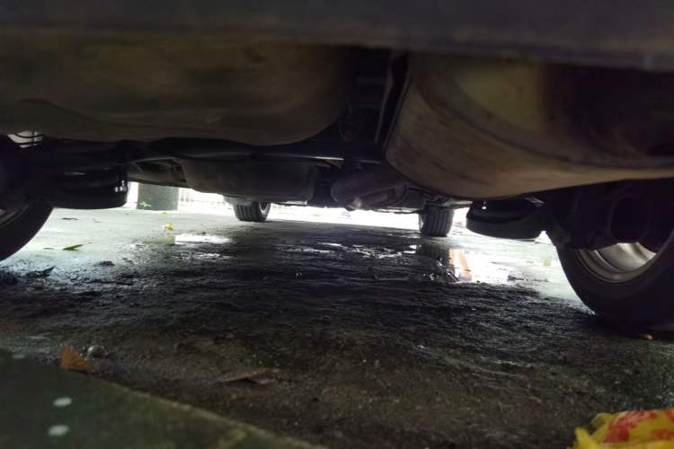 Used BYD M6 2015 2.4L Automatic Prestige Edition Chassis Rear