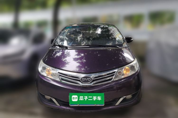 Used BYD M6 2015 2.4L Automatic Prestige Edition Front