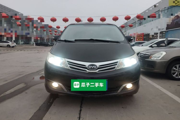 Used BYD M6 2015 2.4L Automatic Luxury Model Front
