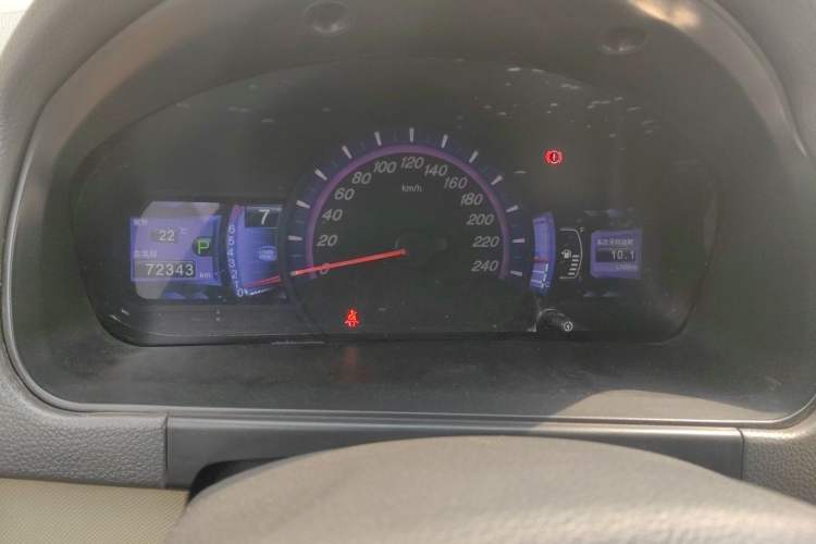 Used BYD M6 2015 2.4L Automatic Prestige Edition Instrument Cluster