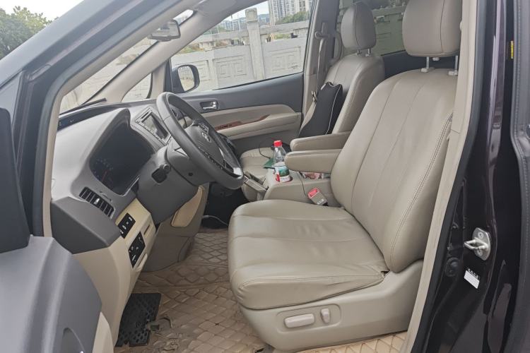 Used BYD M6 2015 2.4L Automatic Prestige Edition Left Front Seat