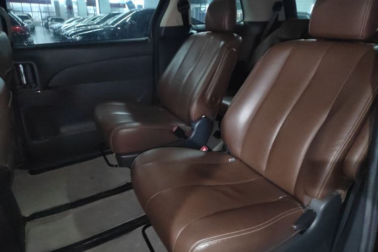 Used BYD M6 2015 2.4L Automatic Prestige Edition Left Rear Seat