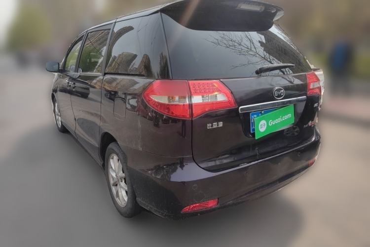 Used BYD M6 2015 2.4L Automatic Prestige Edition Rear Left 45 Deg