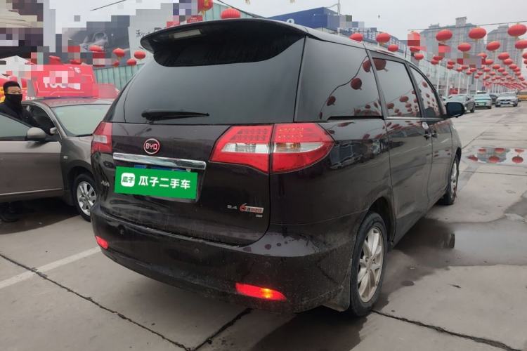 Used BYD M6 2015 2.4L Automatic Luxury Model Rear Right 45 Deg