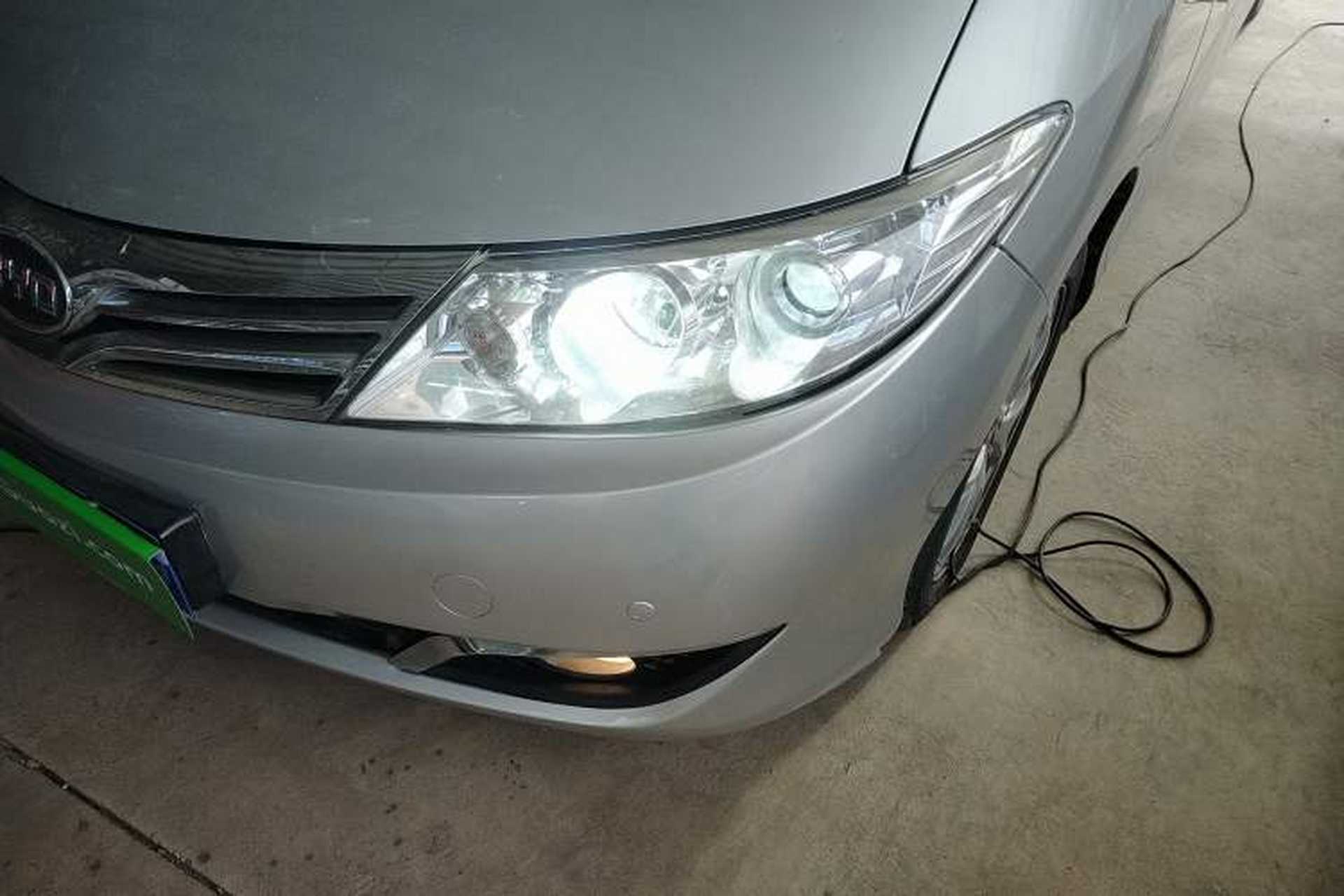 Used BYD M6 2015 2.4L Automatic Prestige Edition Left Front Headlight
