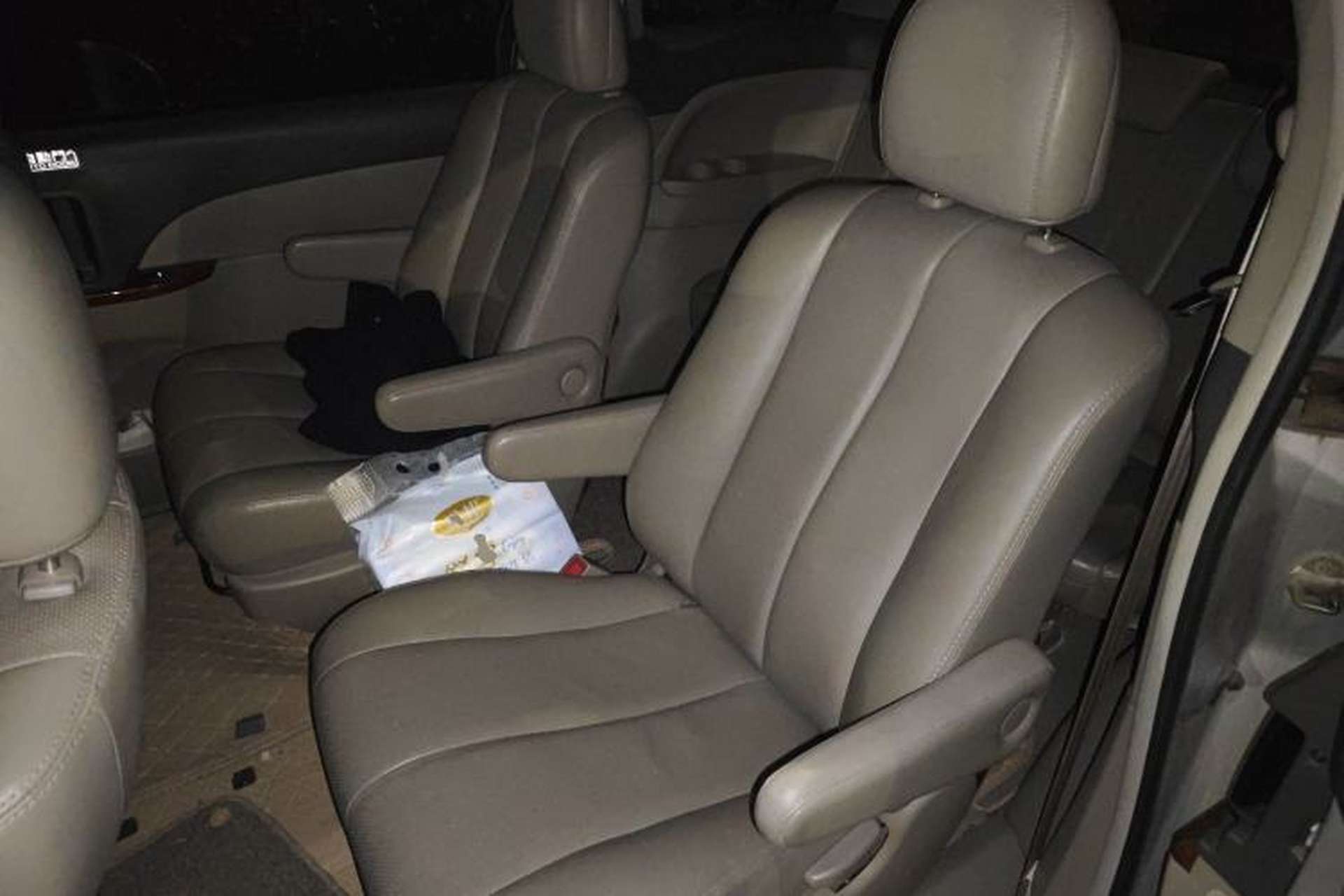 Used BYD M6 2015 2.4L Automatic Prestige Edition Left Rear Seat