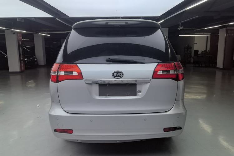 Used BYD M6 2015 2.4L Automatic Prestige Edition Rear