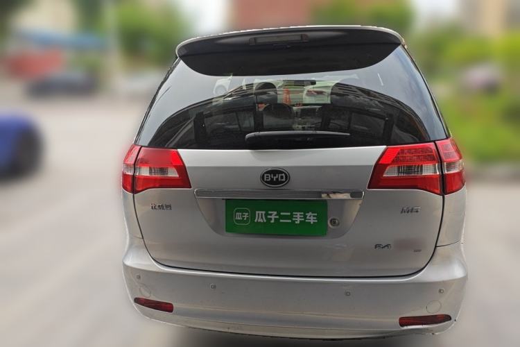 Used BYD M6 2015 2.4L Automatic Prestige Edition Rear