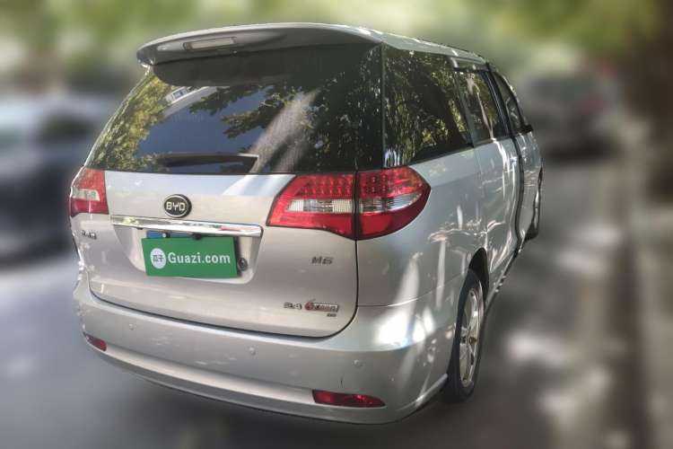 Used BYD M6 2015 2.4L Automatic Prestige Edition Rear Right 45 Deg