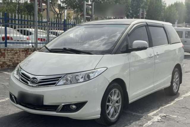 Used BYD M6 2015 2.4L Automatic Prestige Edition