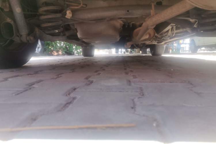 Used BYD M6 2015 2.4L Automatic Prestige Edition Chassis Rear