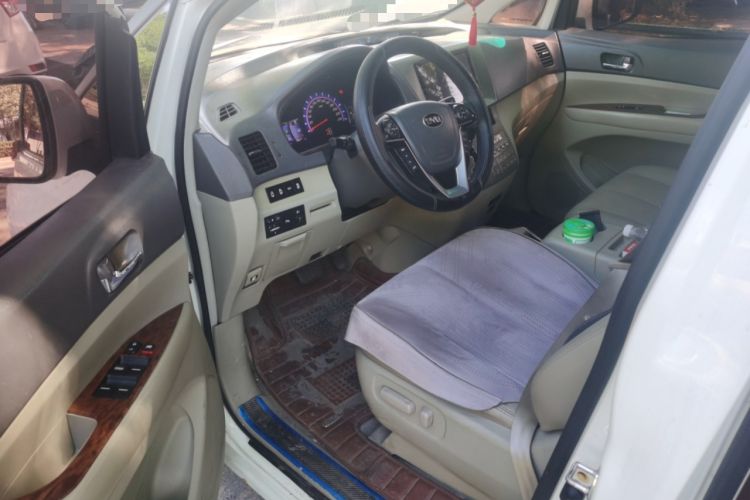 Used BYD M6 2015 2.4L Automatic Prestige Edition Driver Seat