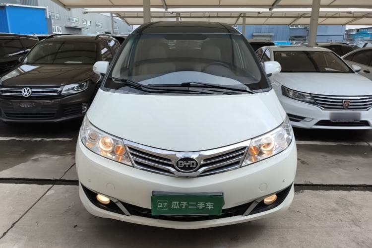 Used BYD M6 2015 2.4L Automatic Prestige Edition Front