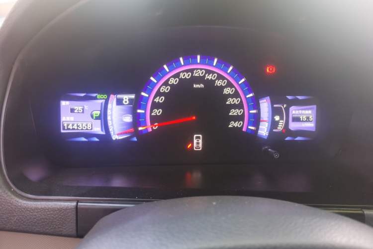 Used BYD M6 2015 2.4L Automatic Prestige Edition Instrument Cluster