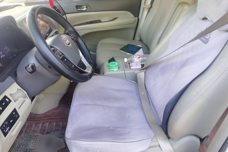 Used BYD M6 2015 2.4L Automatic Prestige Edition Left Front Seat