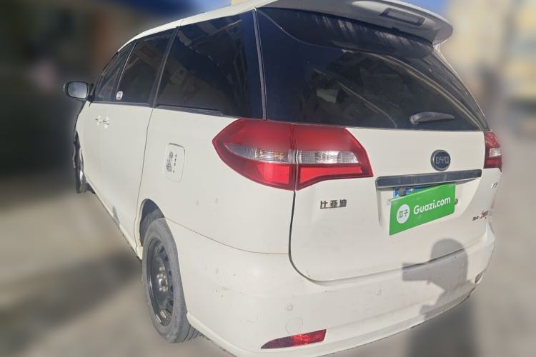 Used BYD M6 2015 2.4L Automatic Prestige Edition Rear Left 45 Deg