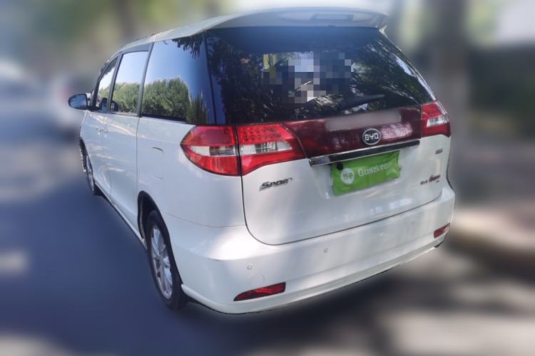 Used BYD M6 2015 2.4L Automatic Prestige Edition Rear Left 45 Deg