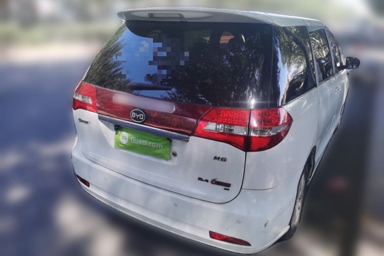 Used BYD M6 2015 2.4L Automatic Prestige Edition Rear Right 45 Deg