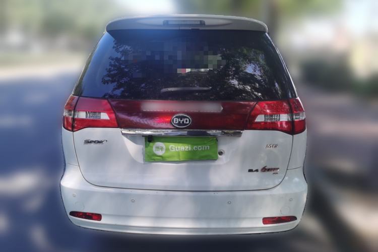Used BYD M6 2015 2.4L Automatic Prestige Edition Rear