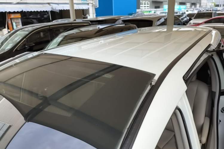Used BYD M6 2015 2.4L Automatic Prestige Edition Roof