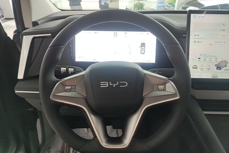Used BYD M9 2025 1060 Navigation Edition Steering Wheel