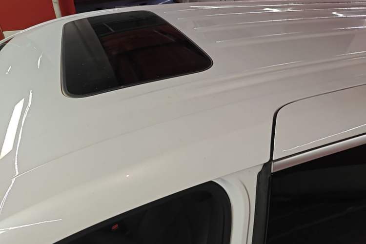 Used BYD M9 2025 1060 Navigation Edition Roof