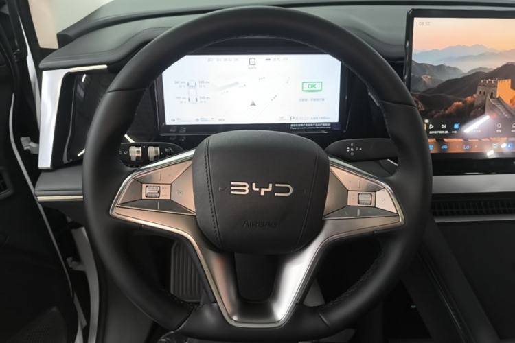 Used BYD M9 2025 1060 Navigation Edition Steering Wheel