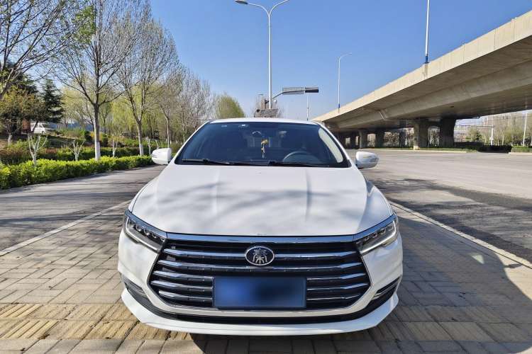 Used BYD Qin 2019 1.5L Automatic Luxury Model Exterior 1