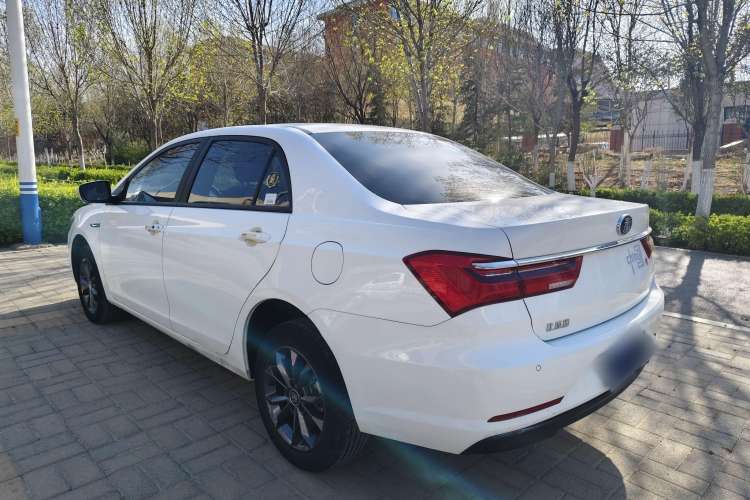 Used BYD Qin 2019 1.5L Automatic Luxury Model Exterior 4