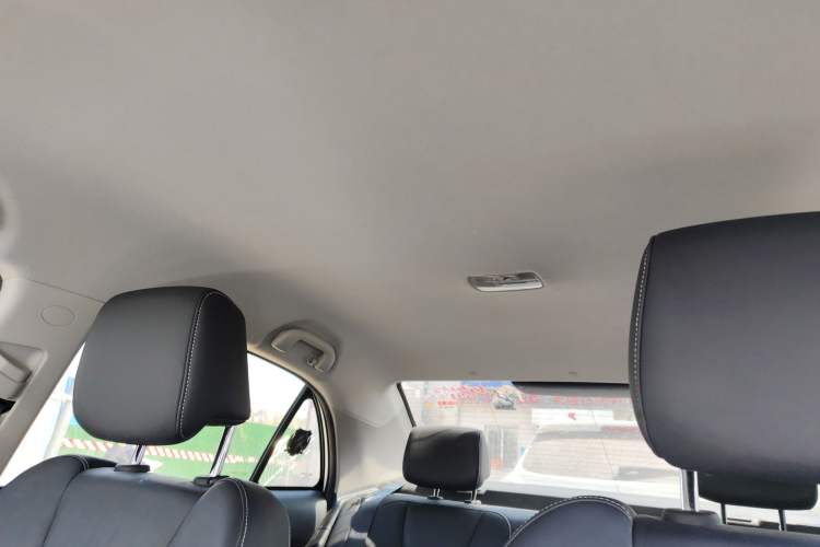 Used BYD Qin 2019 1.5L Automatic Luxury Model Headliner