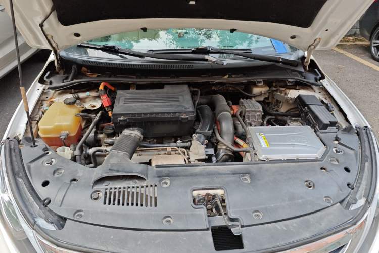 Used BYD Qin 2014 1.5T Flagship Model Engine Bay