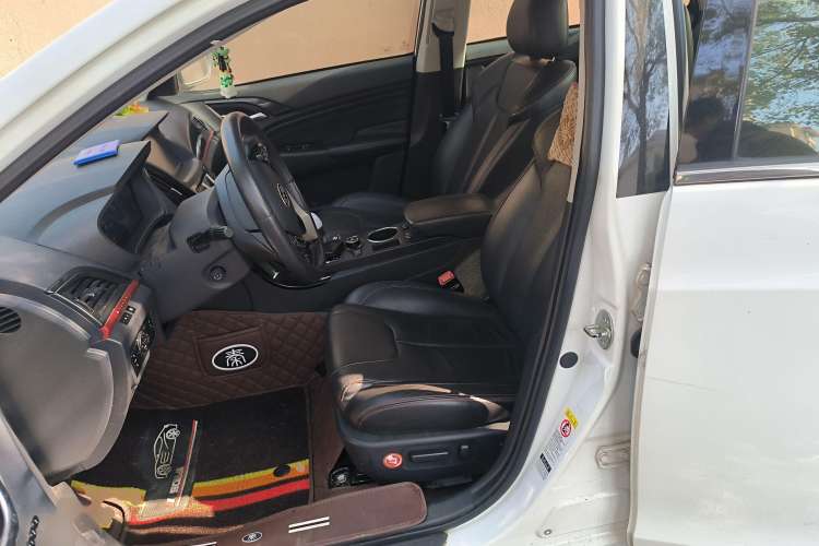 Used BYD Qin 2014 1.5T Flagship Model Left Front Seat