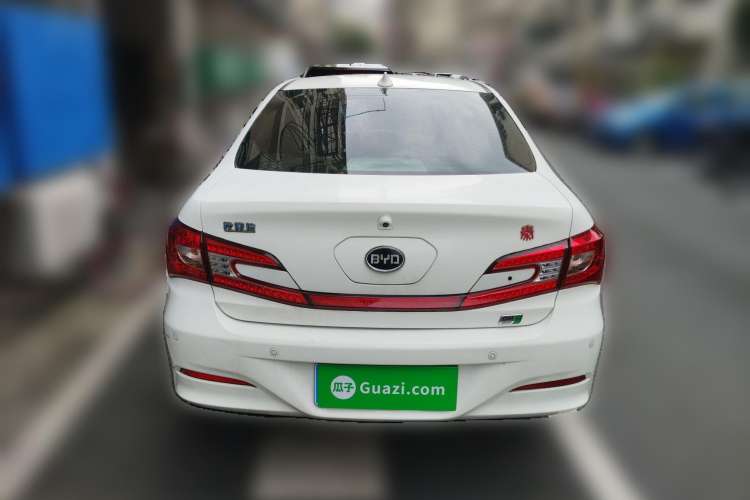 Used BYD Qin 2014 1.5T Cool Black Knight Flagship Model Rear
