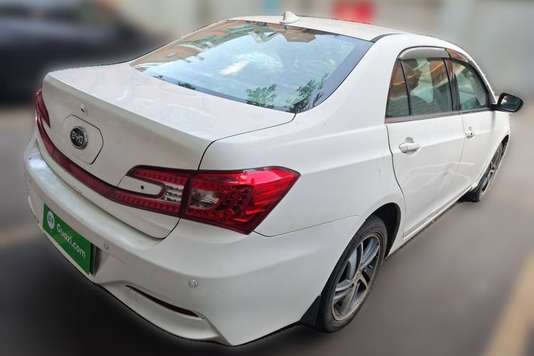Used BYD Qin 2014 1.5T Flagship Model Rear Right 45 Deg