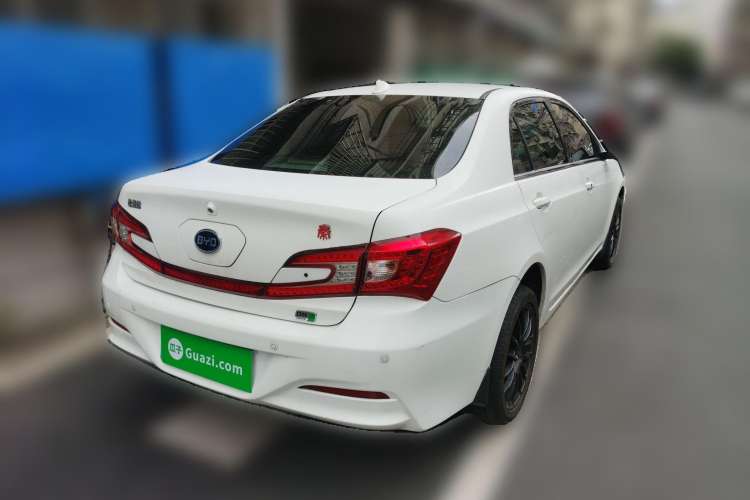 Used BYD Qin 2014 1.5T Cool Black Knight Flagship Model Rear Right 45 Deg