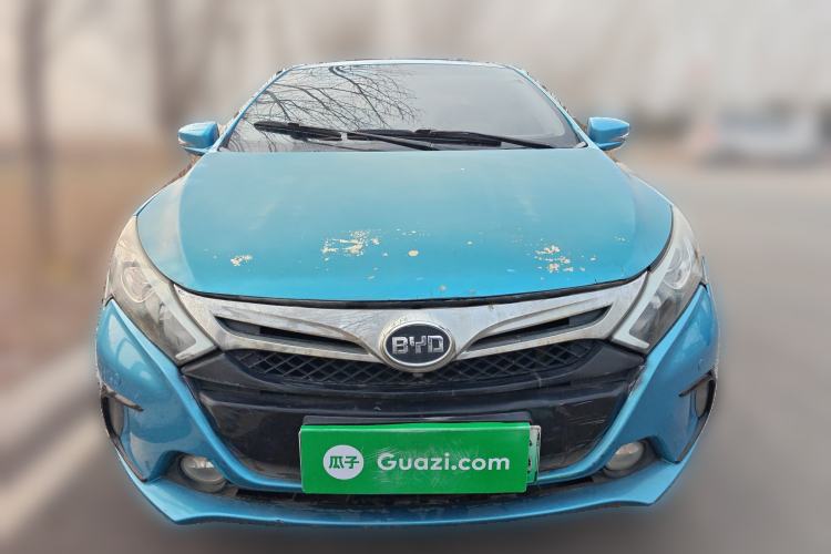 Used BYD Qin 2015 1.5T Dual-Crown Flagship Edition Front