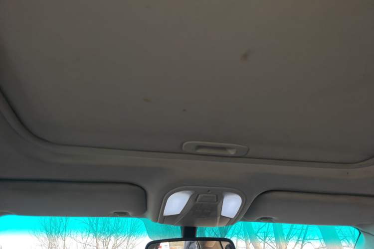 Used BYD Qin 2015 1.5T Dual-Crown Flagship Edition Headliner