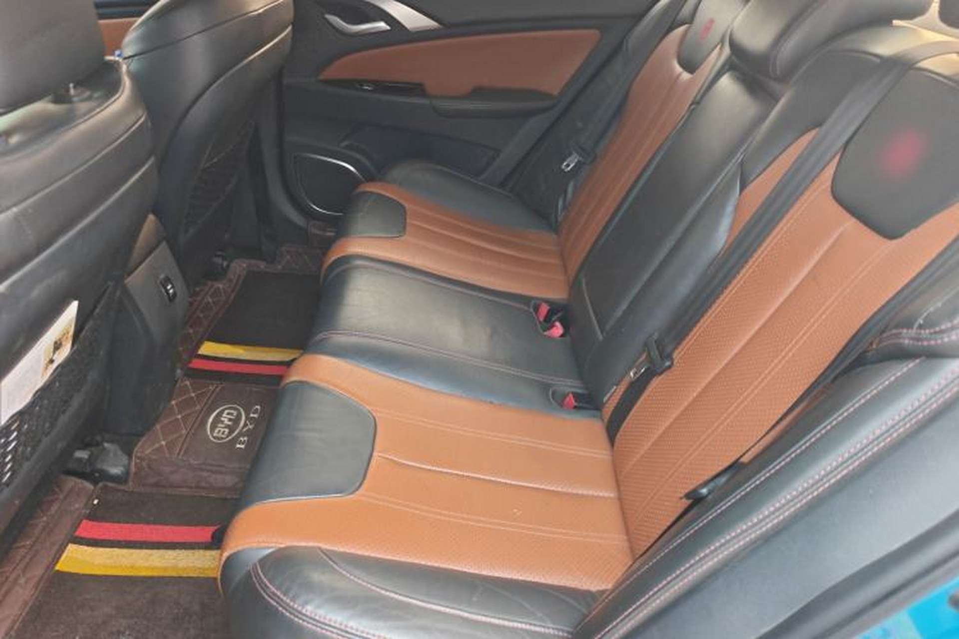 Used BYD Qin 2015 1.5T Dual-Crown Flagship Edition Left Rear Seat