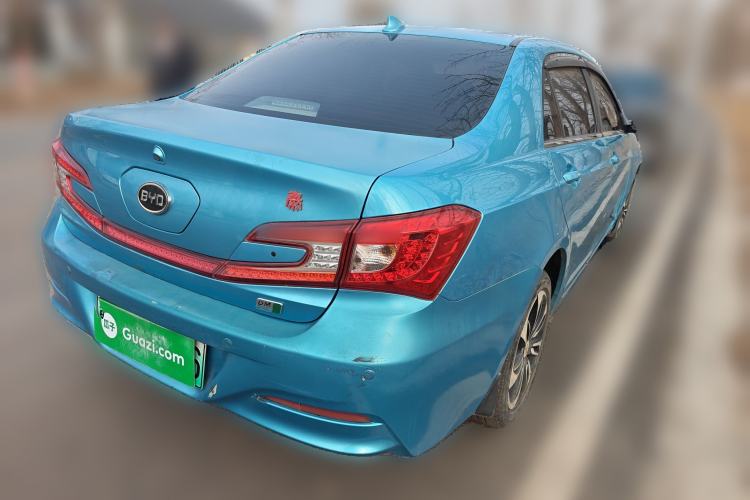 Used BYD Qin 2015 1.5T Dual-Crown Flagship Edition Rear Right 45 Deg
