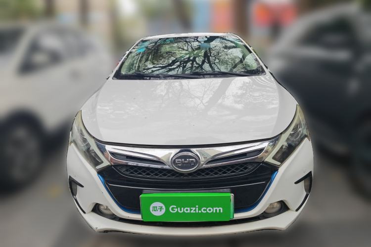 Used BYD Qin 2015 1.5T Dual-Crown Flagship Plus Edition Front