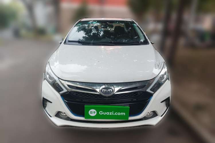 Used BYD Qin 2015 1.5T Dual-Crown Flagship Plus Edition Front