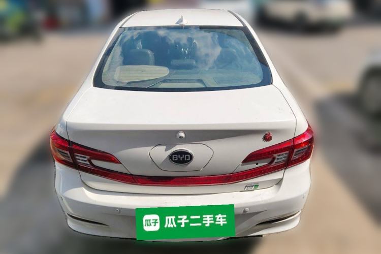 Used BYD Qin 2015 1.5T Dual-Crown Flagship Edition Rear