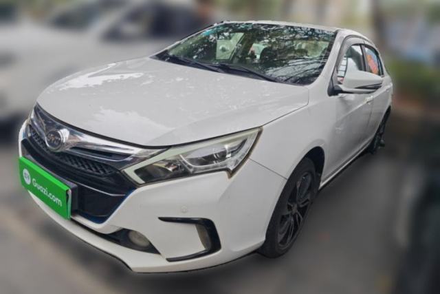 Used BYD Qin 2015 1.5T Dual-Crown Flagship Plus Edition