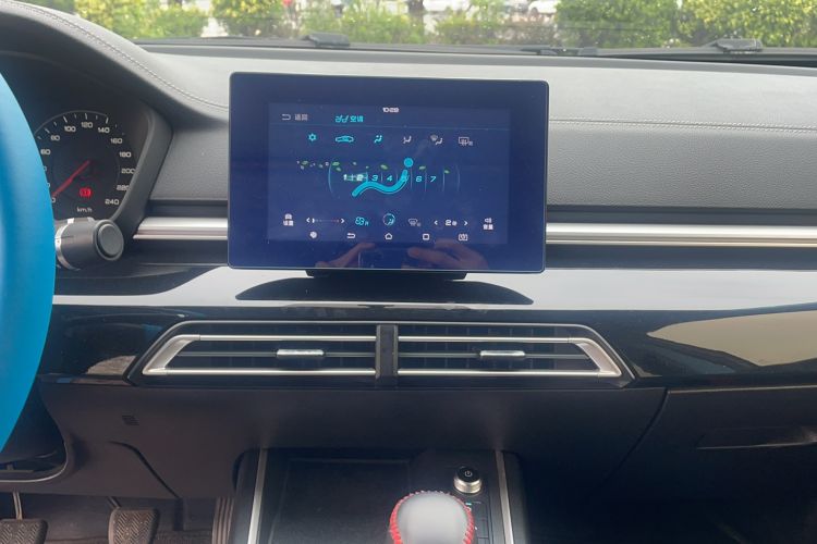 Used BYD Qin 2019 1.5L Manual Luxury Version Audio And AC Panel