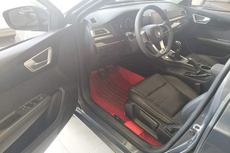 Used BYD Qin 2019 1.5L Manual Luxury Version Driver Seat