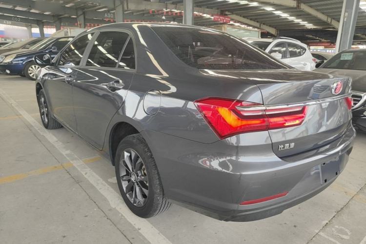 Used BYD Qin 2019 1.5L Automatic Luxury Model Exterior 2